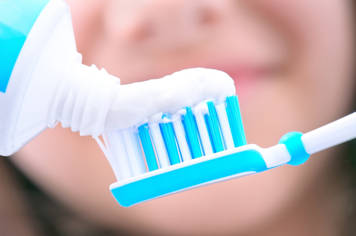 How Much Toothpaste Dentist in SugarlandTX 1000px